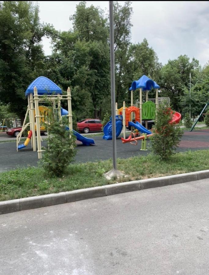 דירות אלמטי Ахметова 12 מראה חיצוני תמונה